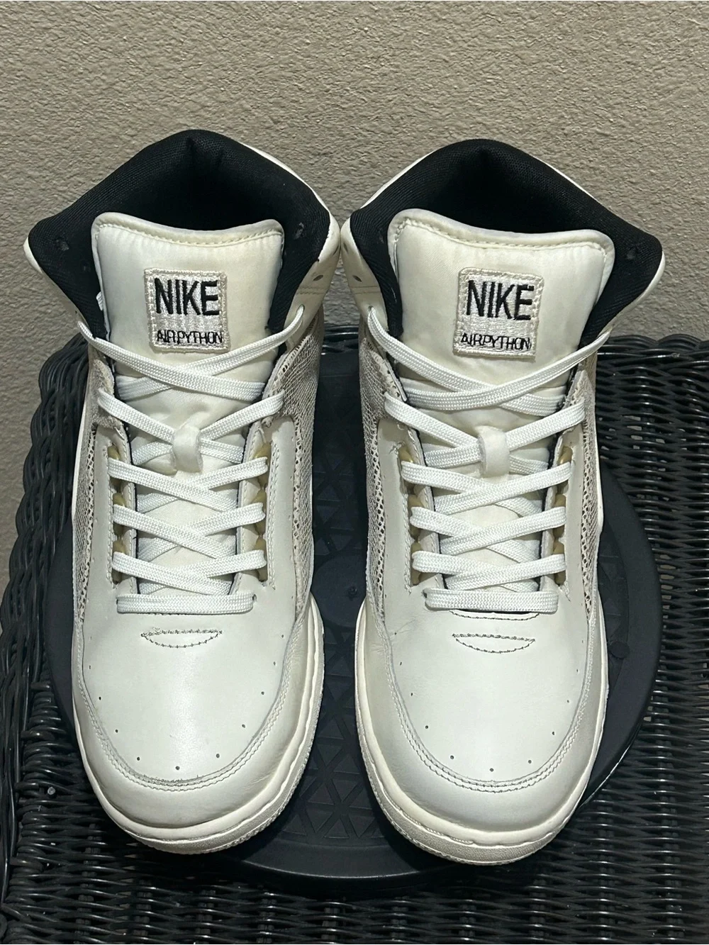 Size 7.5 Nike Air Python Sail 705067-100